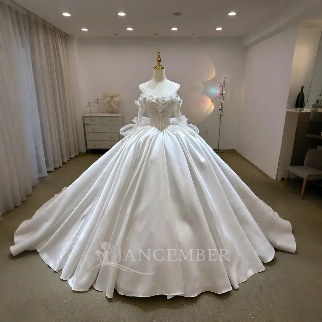 Customized Appliques Wedding Dresses For Women 2025 Bride Romantic Lace Sleeveless Boho Bridal Gown New vestidos de novia boda