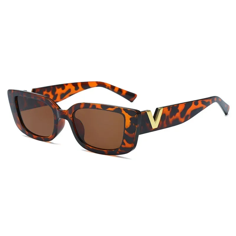 2025 New Retro Rectangle Sunglasses Women Brand Designer Vintage Small Frame Luxury V Sun Glasses Ladies Classic Black Square